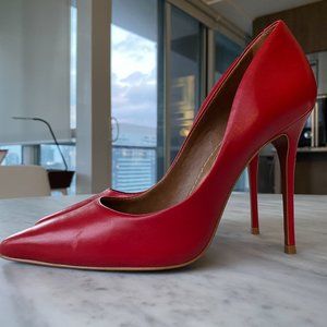 L'intervalle Teeva Stiletto Pumps